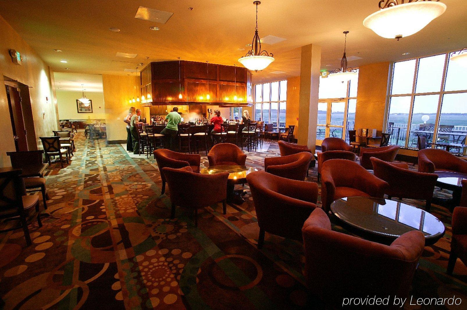 Holiday Inn Hotel & Suites Beaufort At Highway 21 By Ihg Restoran gambar